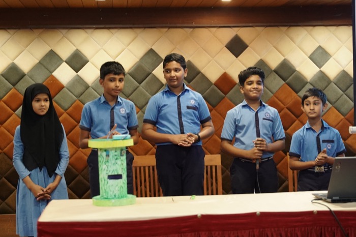 Students presenting the Air Quality Checker