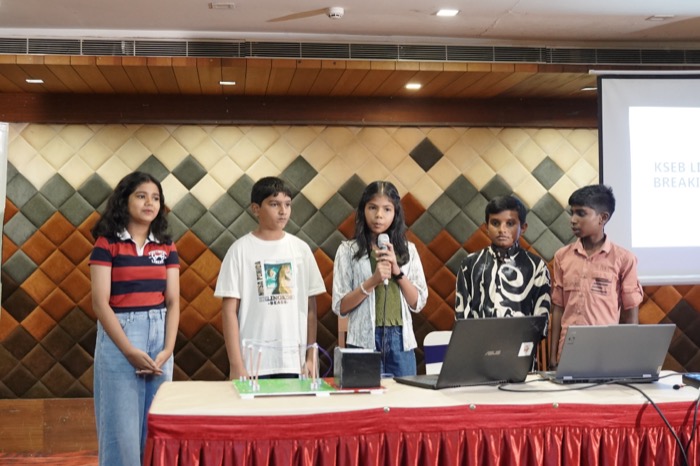 Students presenting the Three-Wire Fault Line Detector